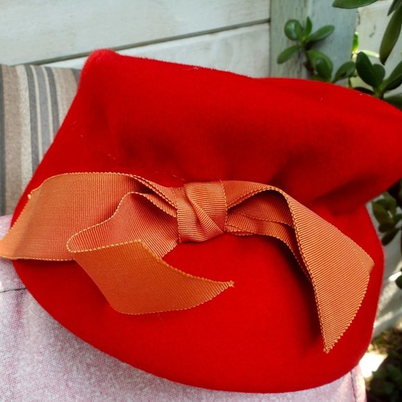 Vintage Clover Lane Felt Hat with Ribbon Trim - Picture 2 of 13